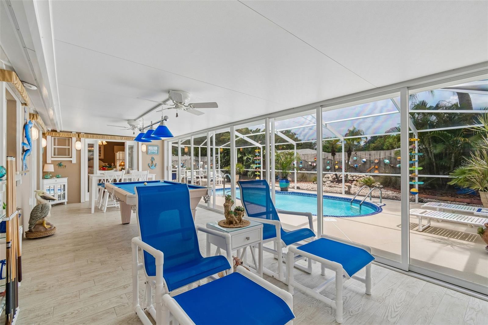 FOREST HILLS - Residential