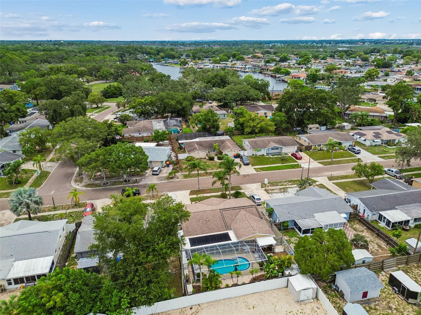 FOREST HILLS - Residential