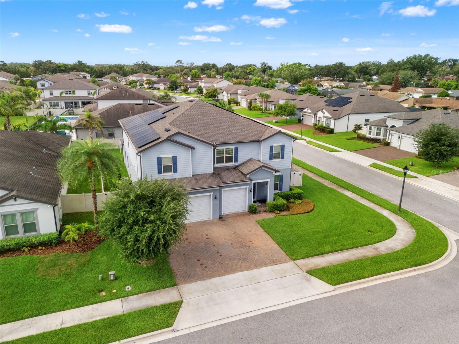 RETREAT AT LAKE BRANTLEY - Residential