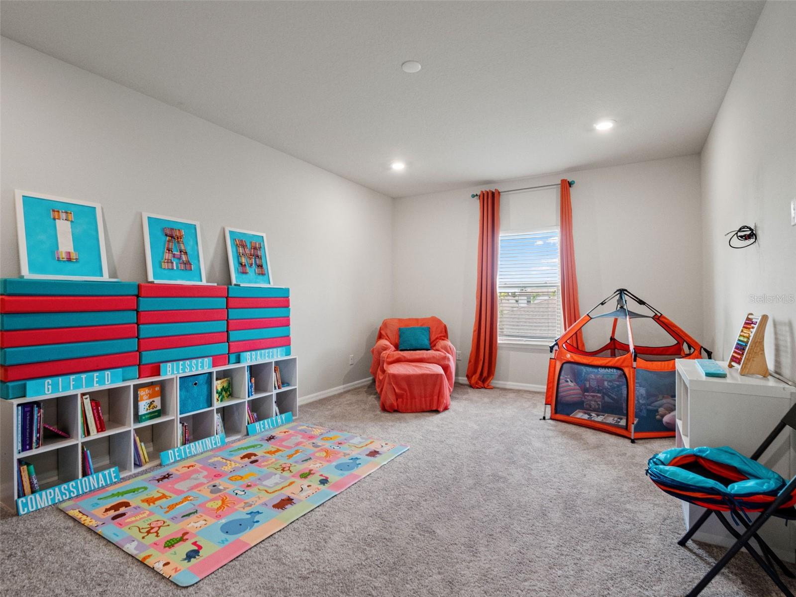 RETREAT AT LAKE BRANTLEY - Residential