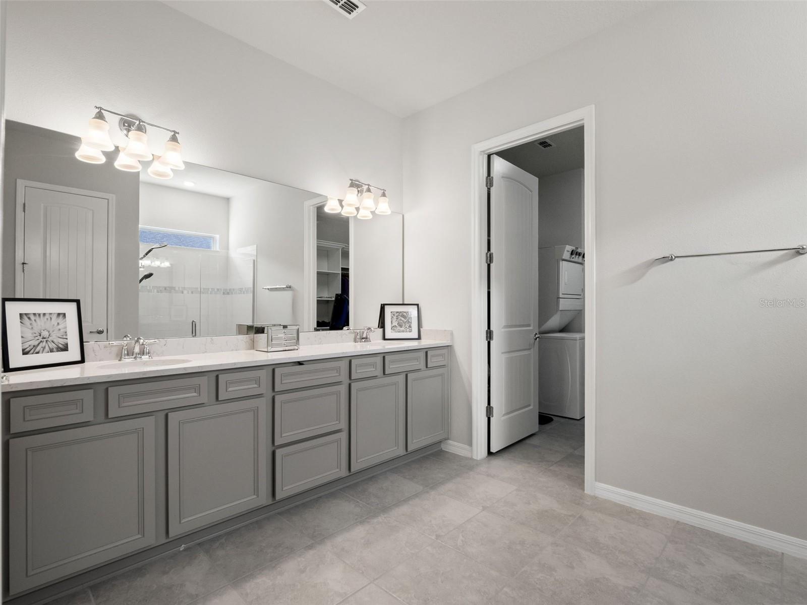 RETREAT AT LAKE BRANTLEY - Residential