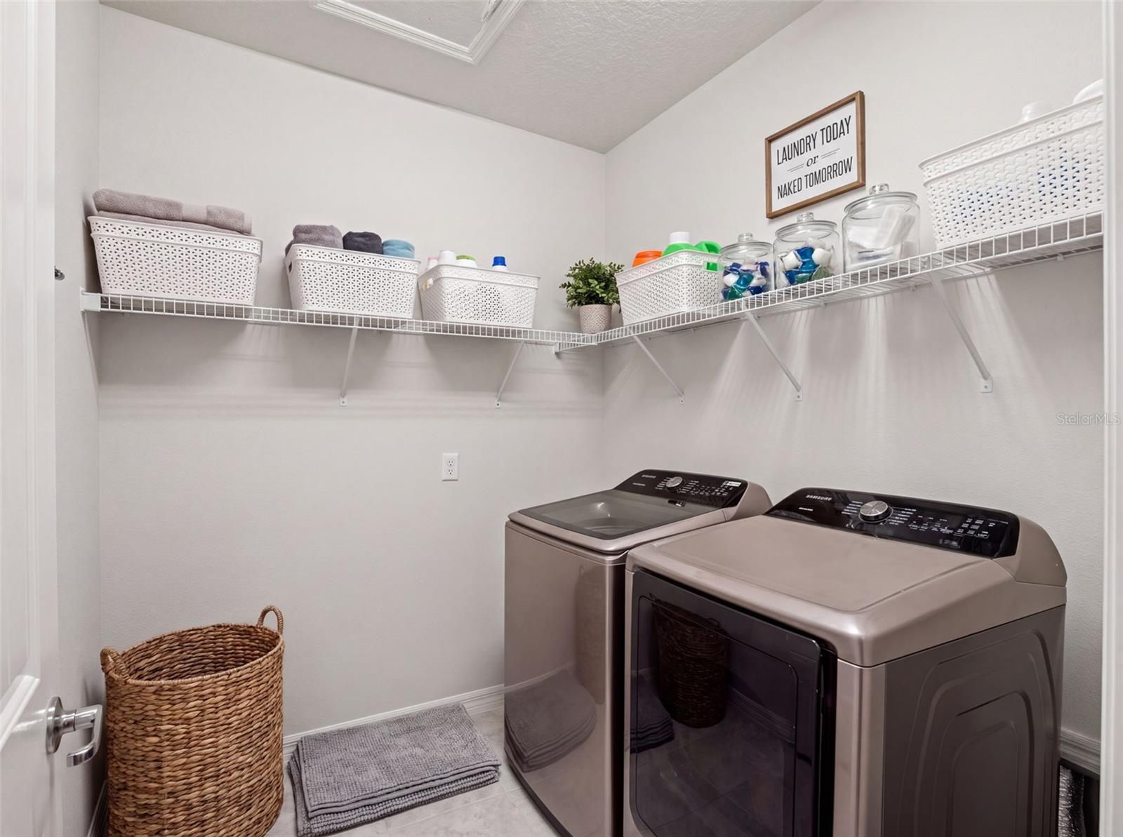 RETREAT AT LAKE BRANTLEY - Residential
