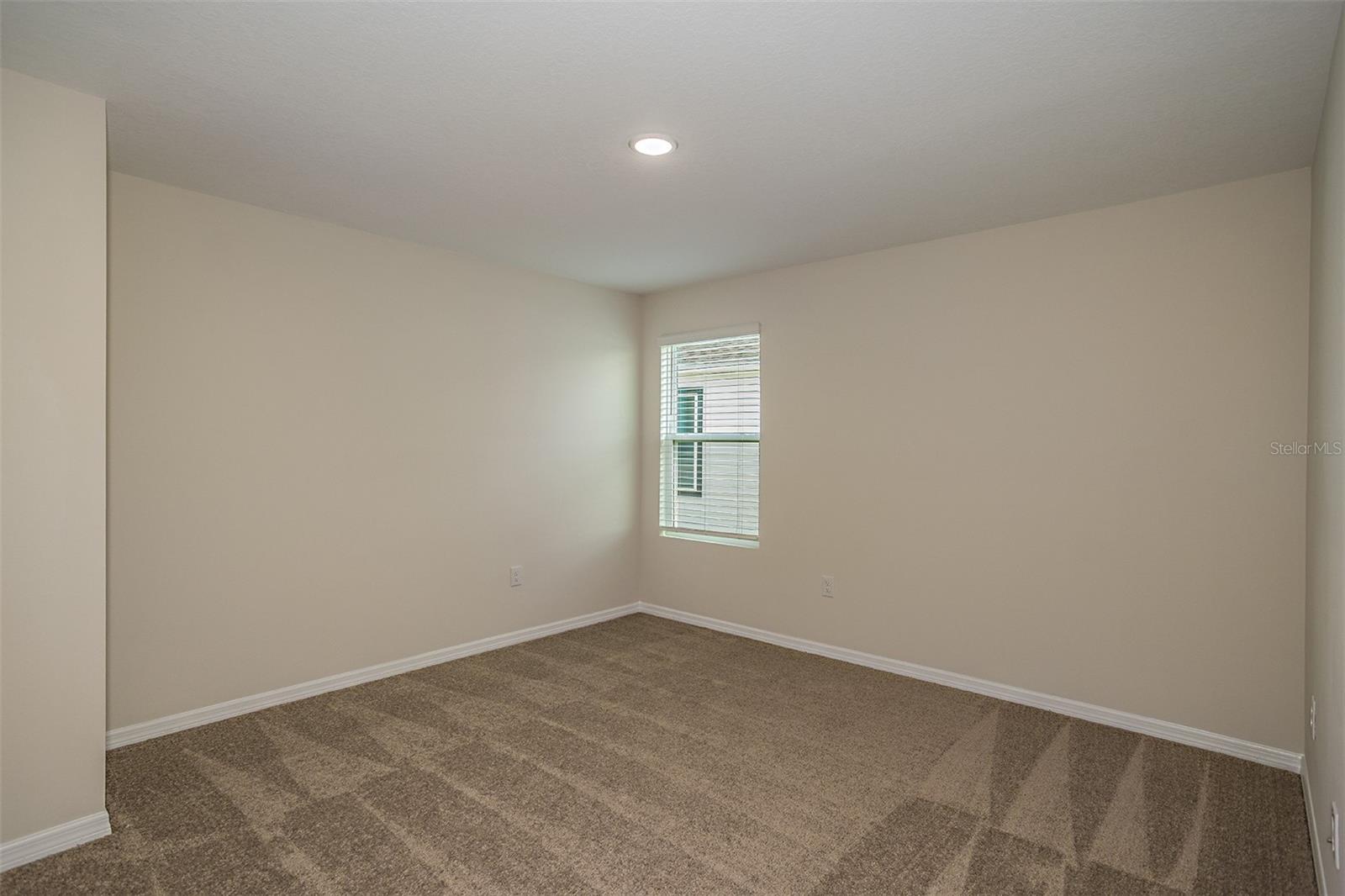PASADENA WOODS - Residential