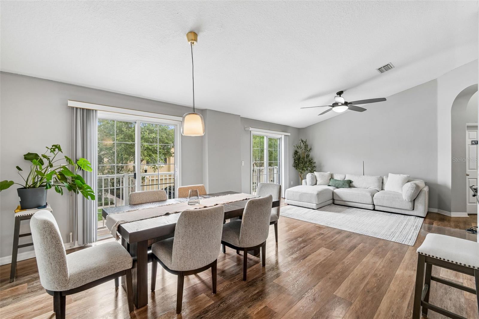 EAGLE PALM PH 1 - Residential