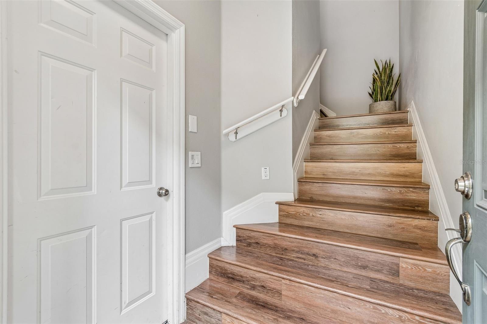 EAGLE PALM PH 1 - Residential