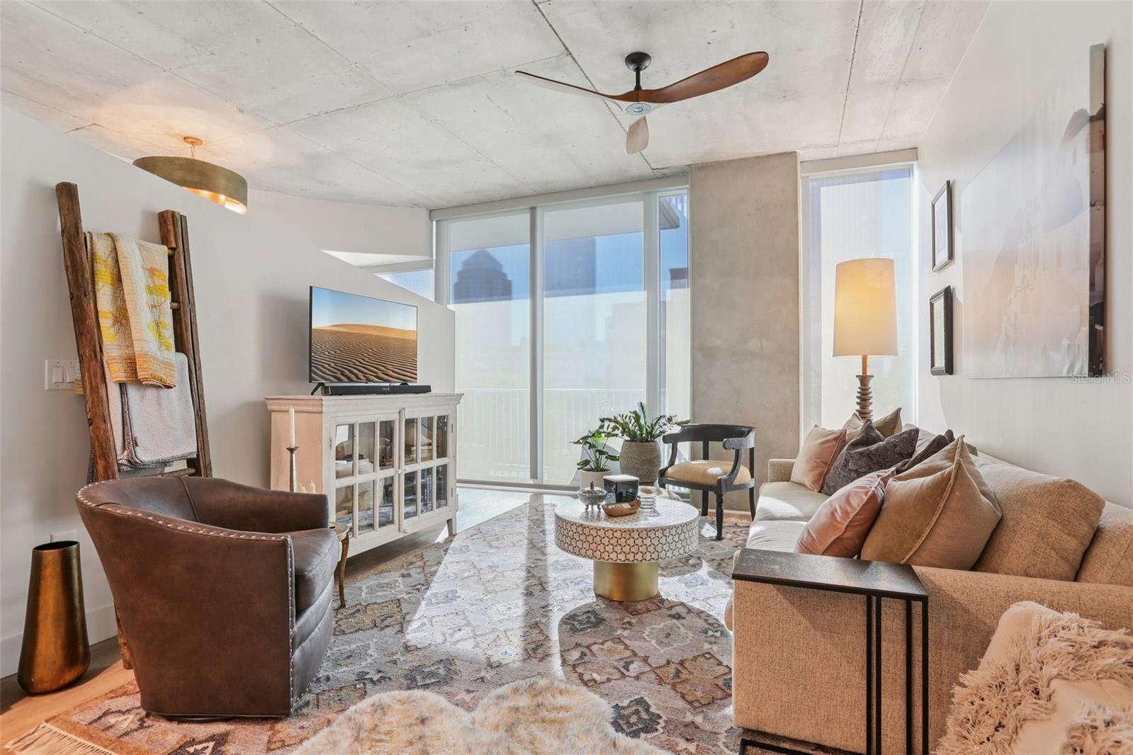 SKYPOINT A CONDO - Residential