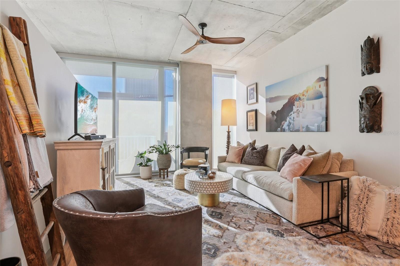 SKYPOINT A CONDO - Residential