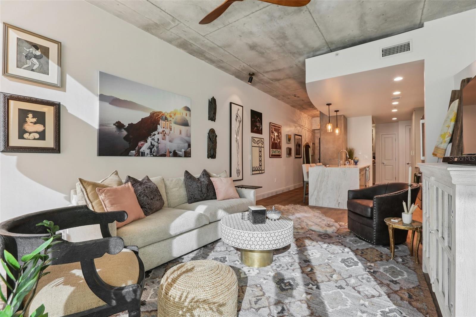 SKYPOINT A CONDO - Residential