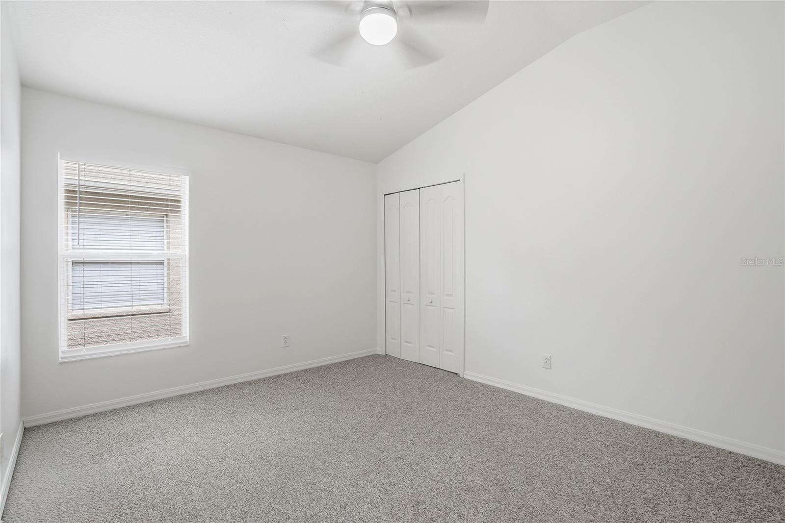 IVY LAKE ESTATES - Residential