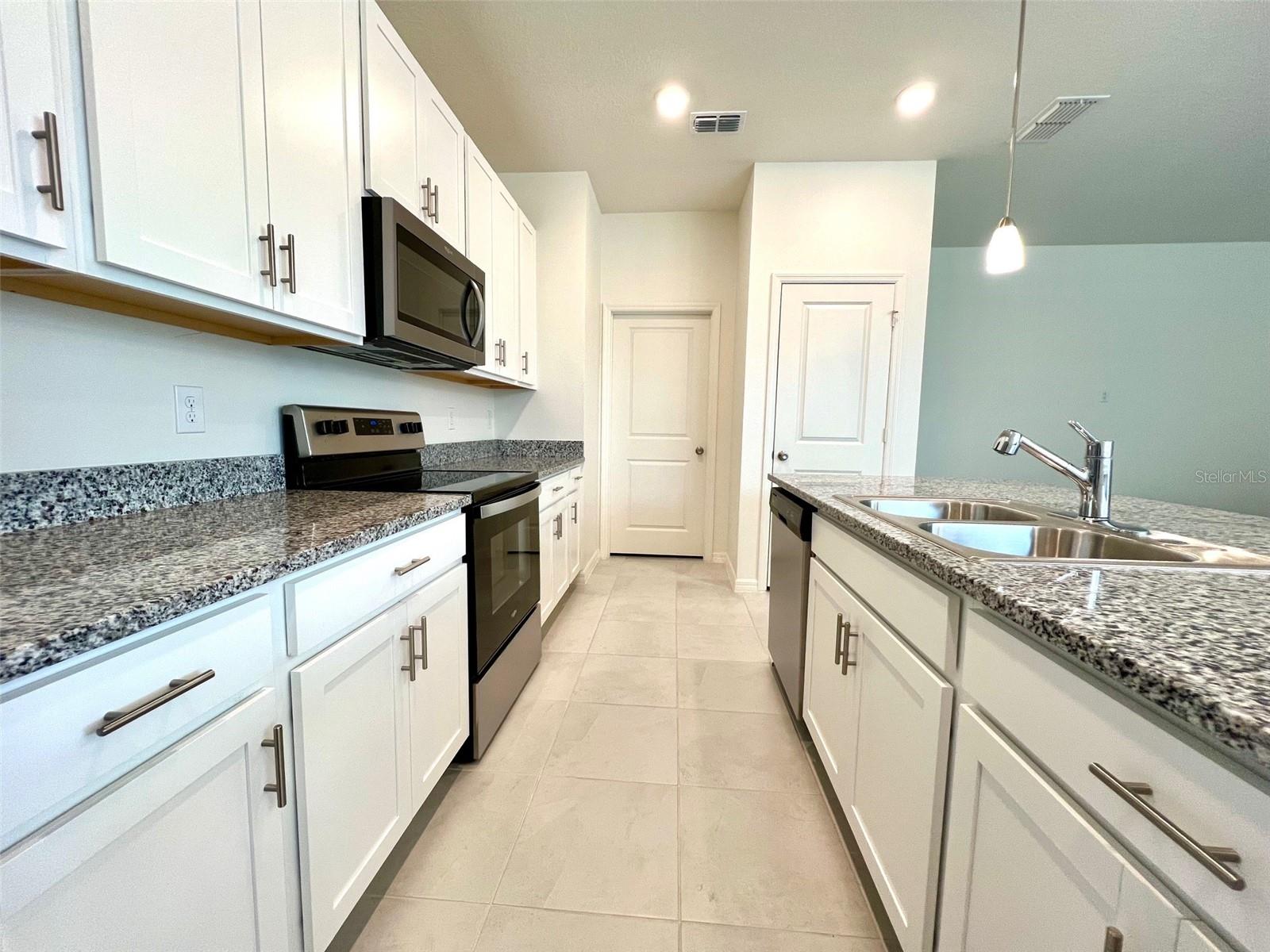 SANCTUARY PH 1B - Residential Lease