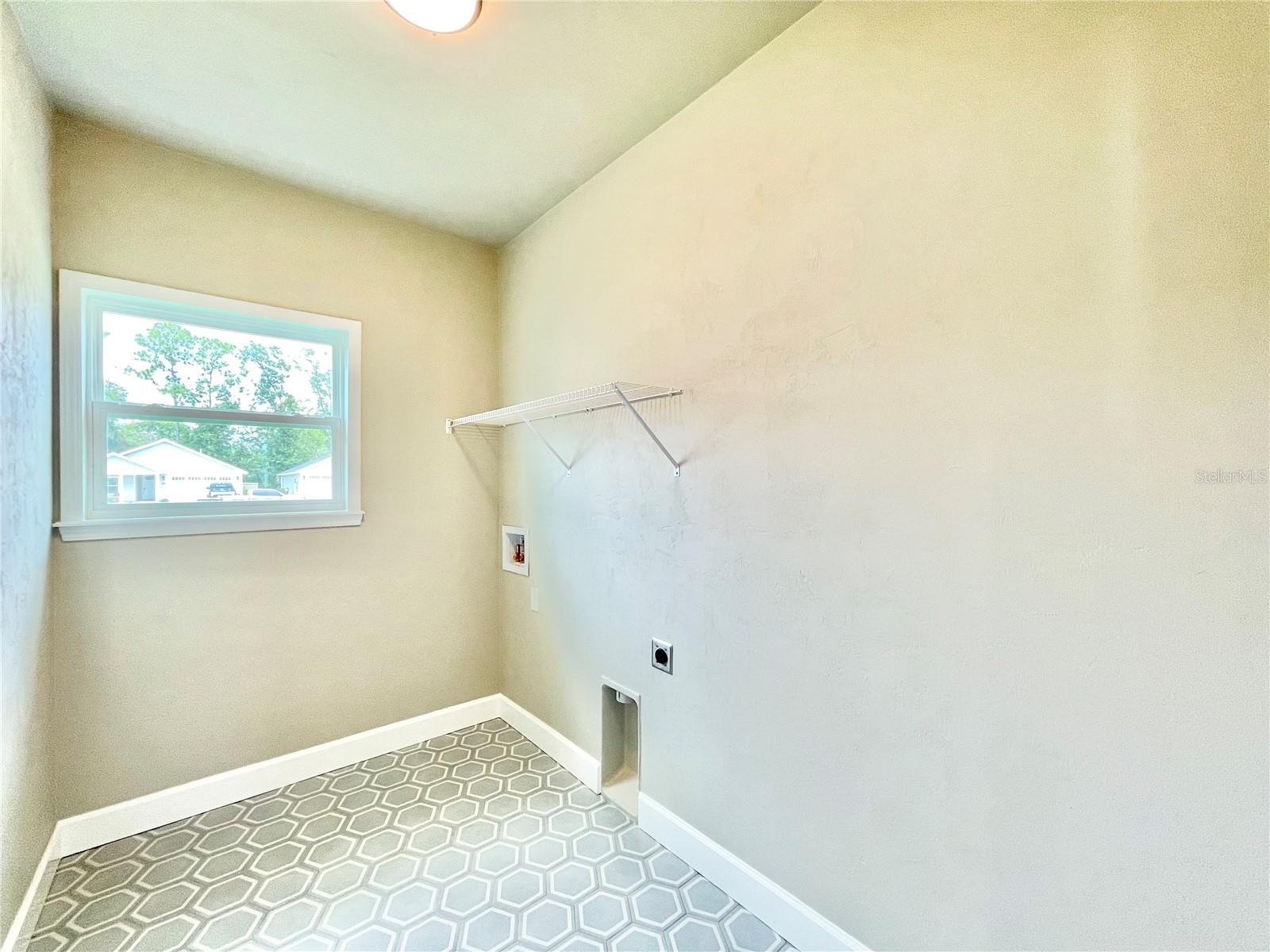 TANGLEWOOD - Residential