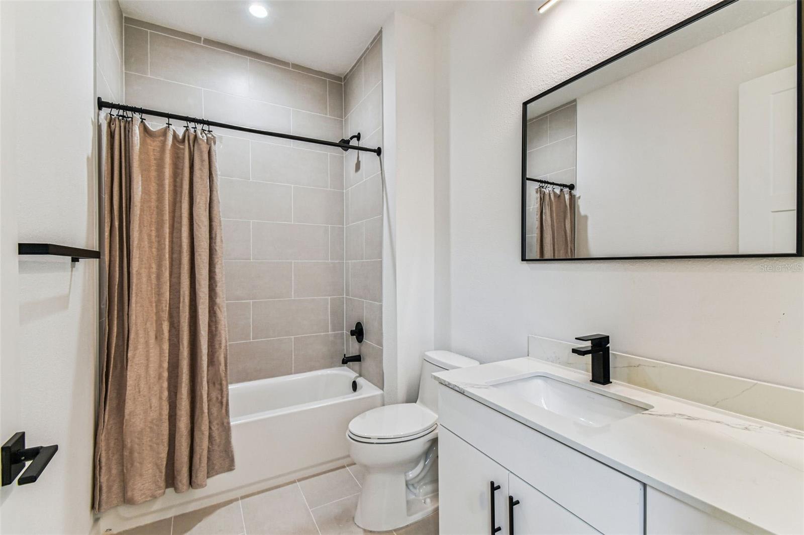 CANVAS TPA TOWNHOMES PHASE 1 - Residential