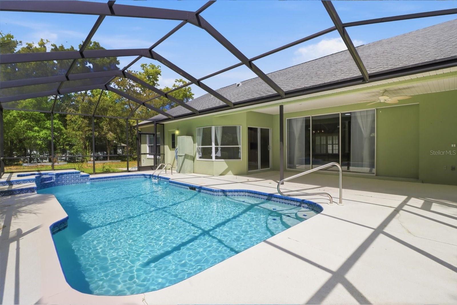 PINE RIDGE ESTATES - Residential
