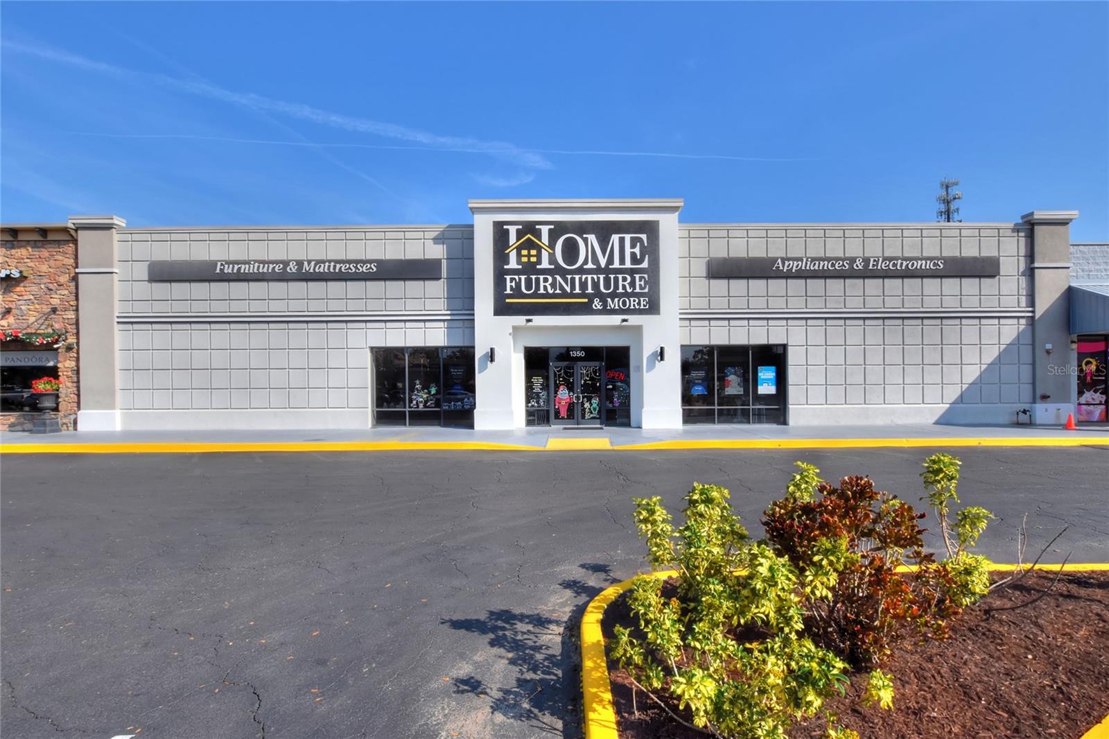 YOUNGS BARTOW PLAZA CONDO COM - Commercial Sale