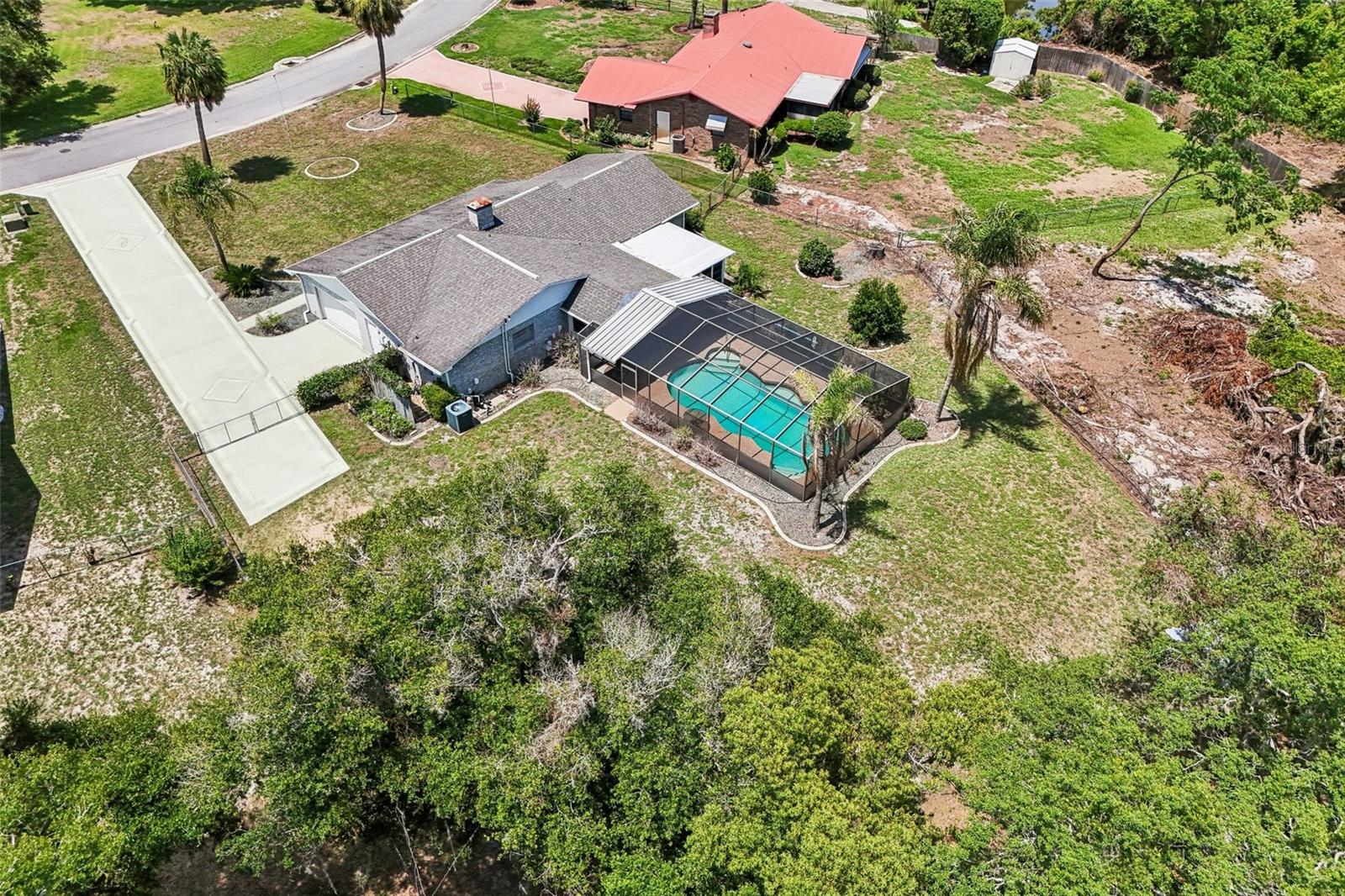 KINGS COVE - Residential