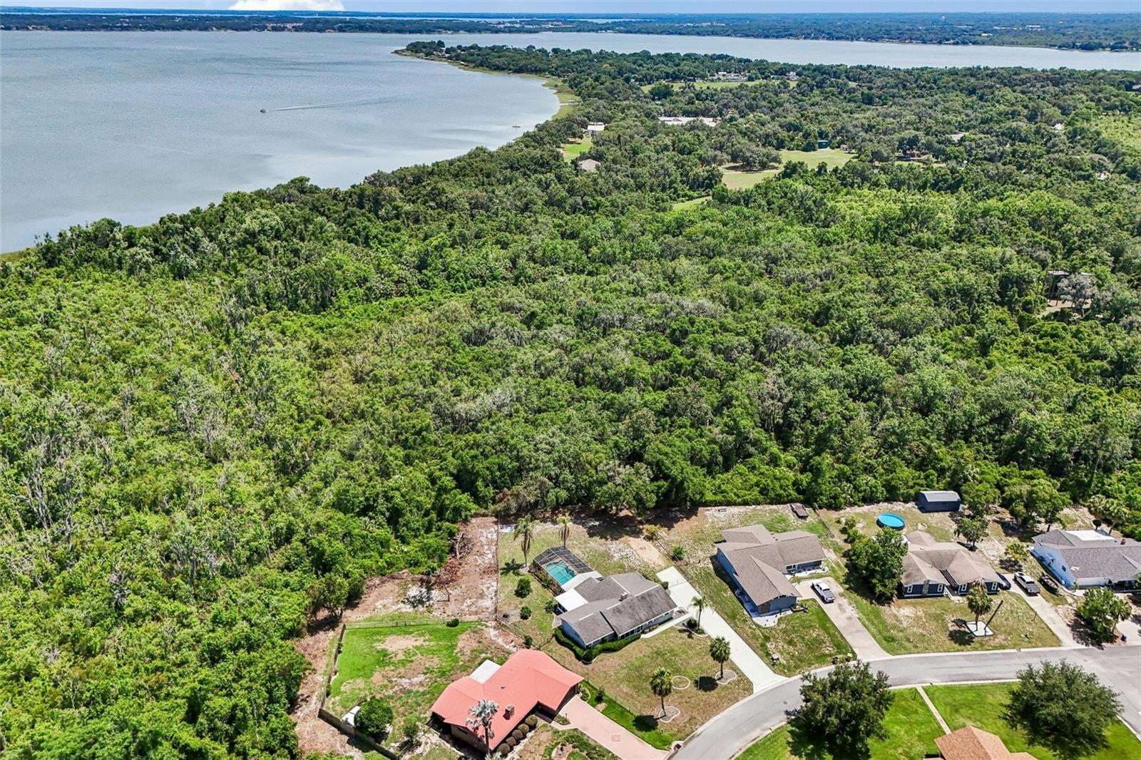 KINGS COVE - Residential