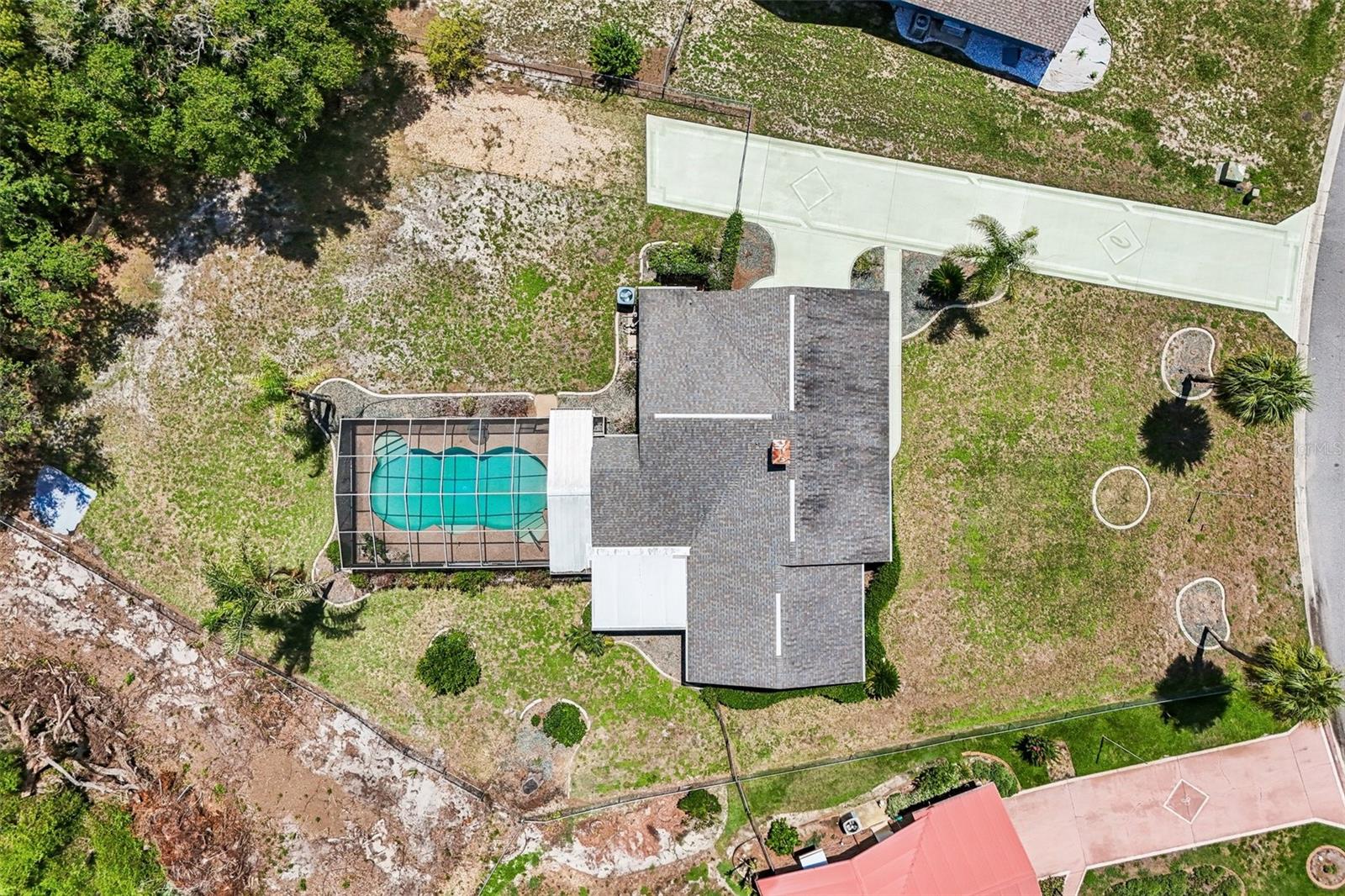 KINGS COVE - Residential