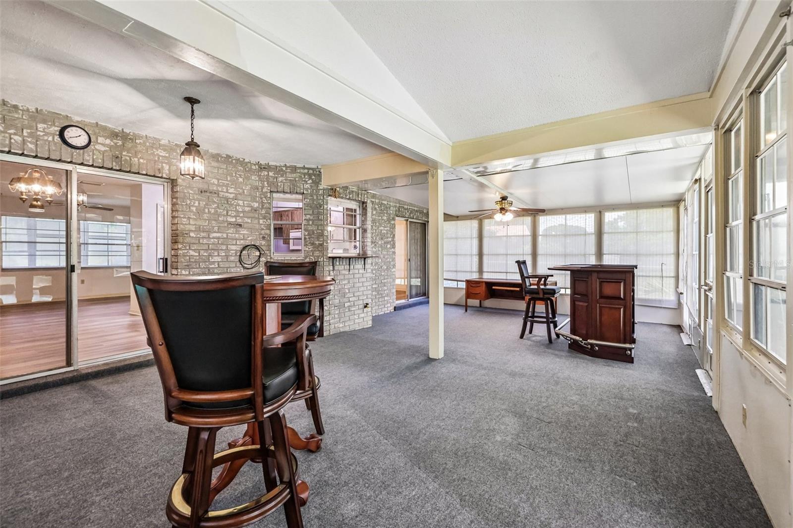 KINGS COVE - Residential
