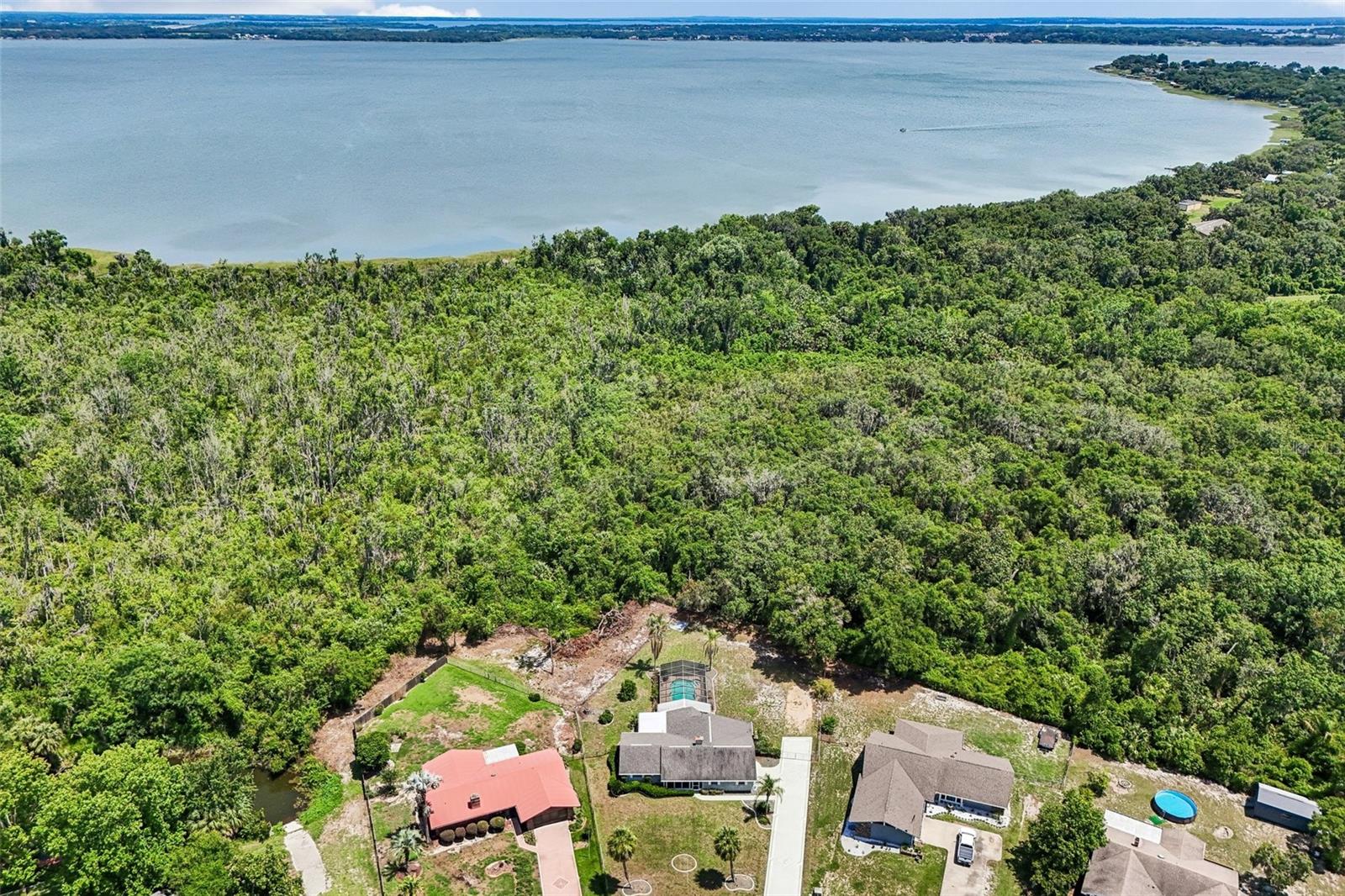 KINGS COVE - Residential