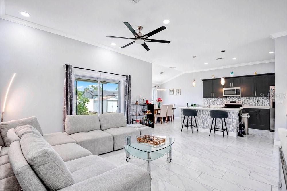 DELTONA LAKES UNIT 32 - Residential