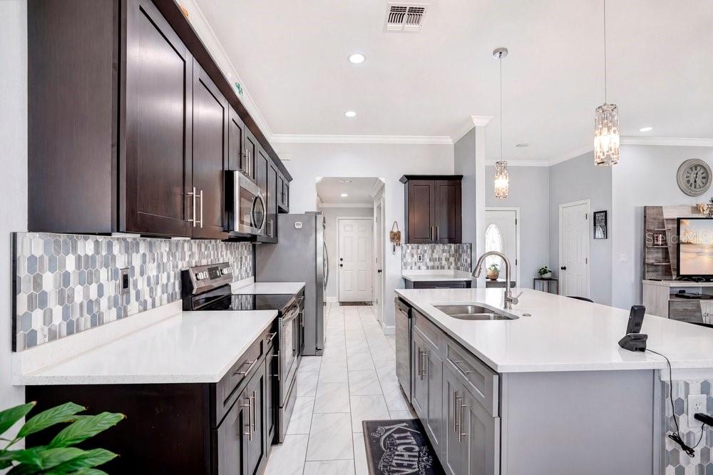 DELTONA LAKES UNIT 32 - Residential