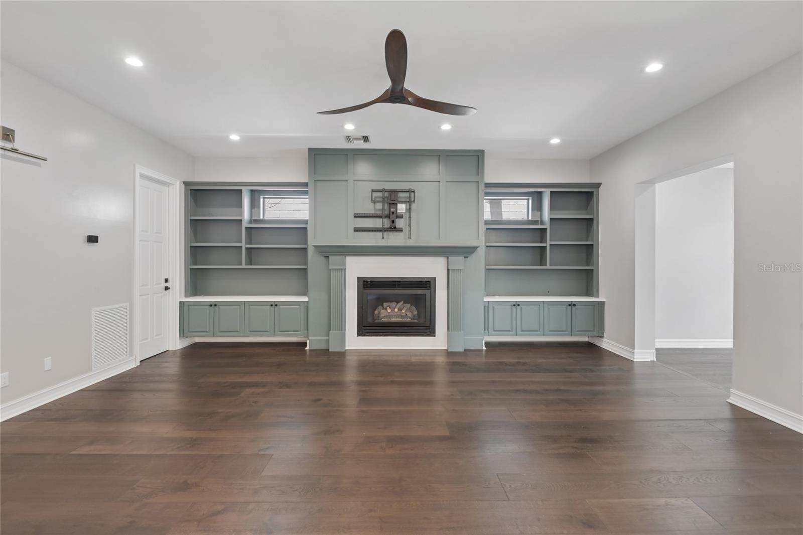 BEACH PARK - Residential