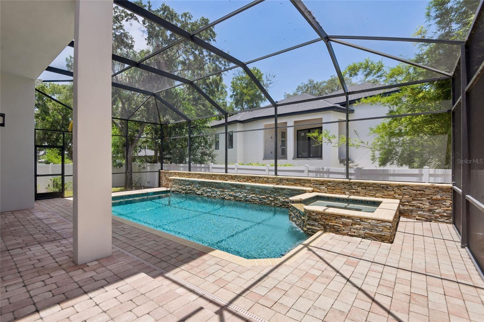 BEACH PARK - Residential
