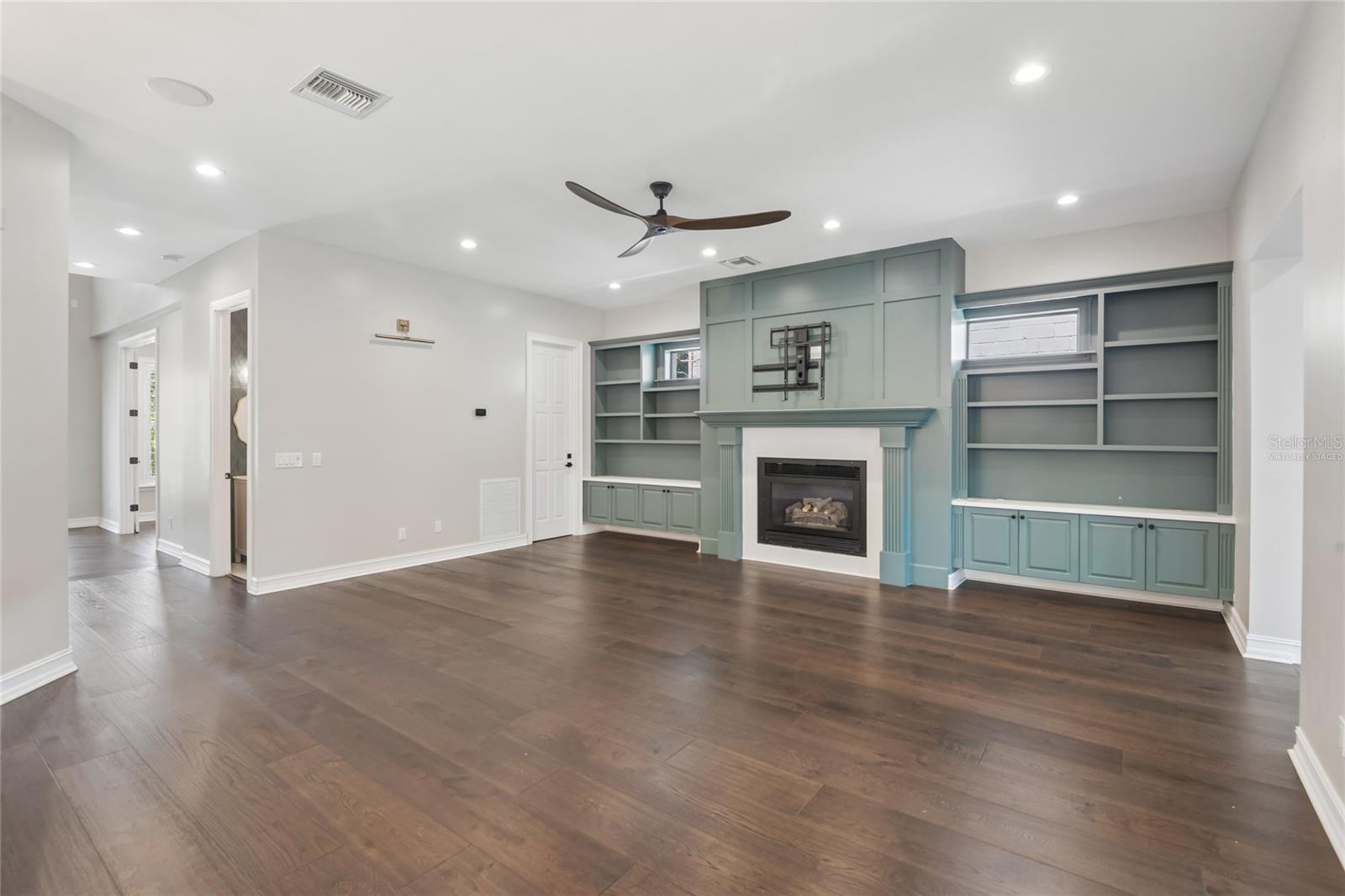 BEACH PARK - Residential