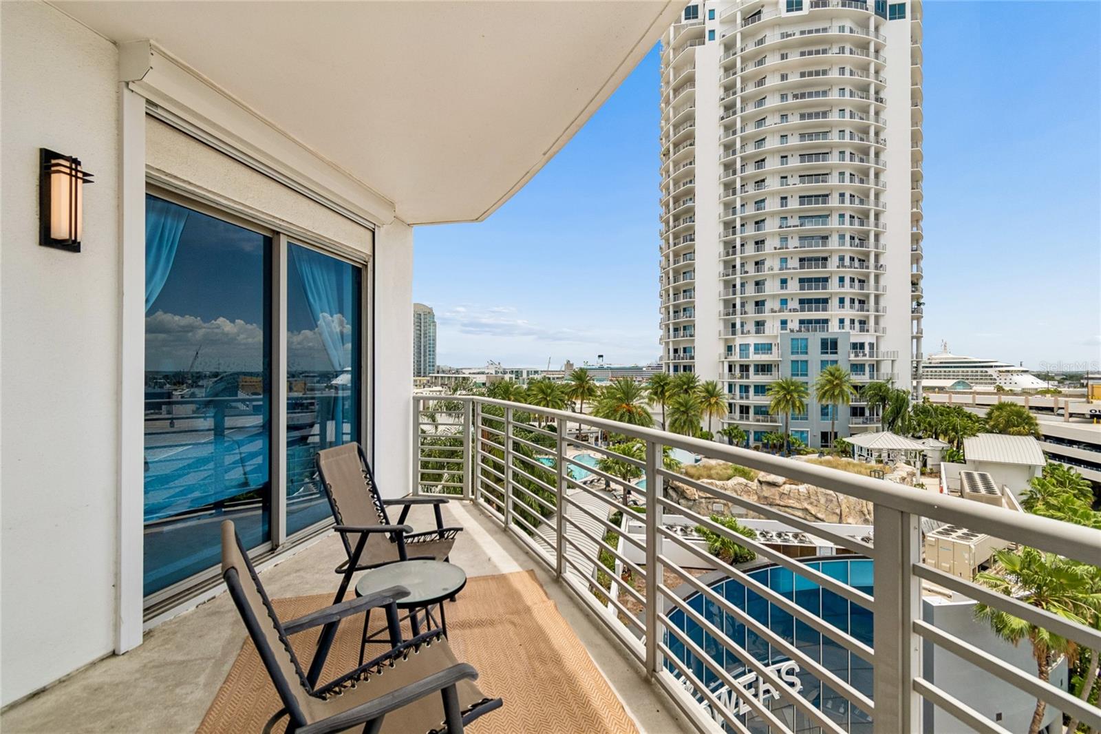 TOWERS OF CHANNELSIDE CONDOMIN - Residential