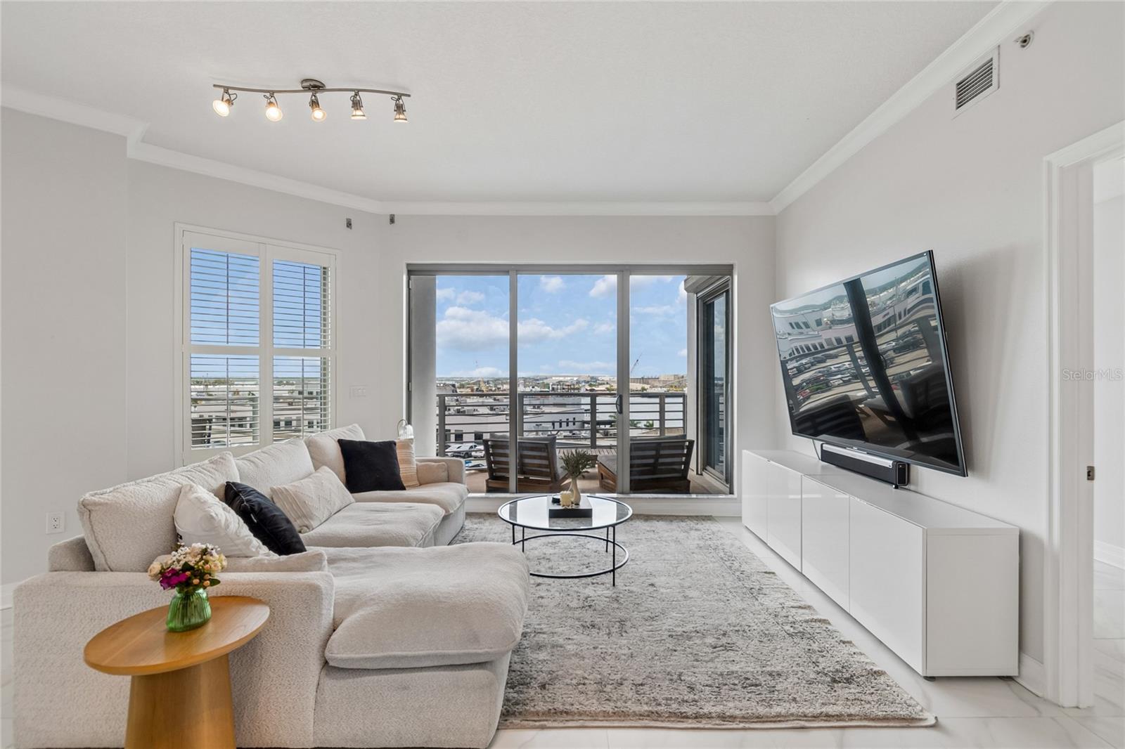 TOWERS OF CHANNELSIDE CONDOMIN - Residential
