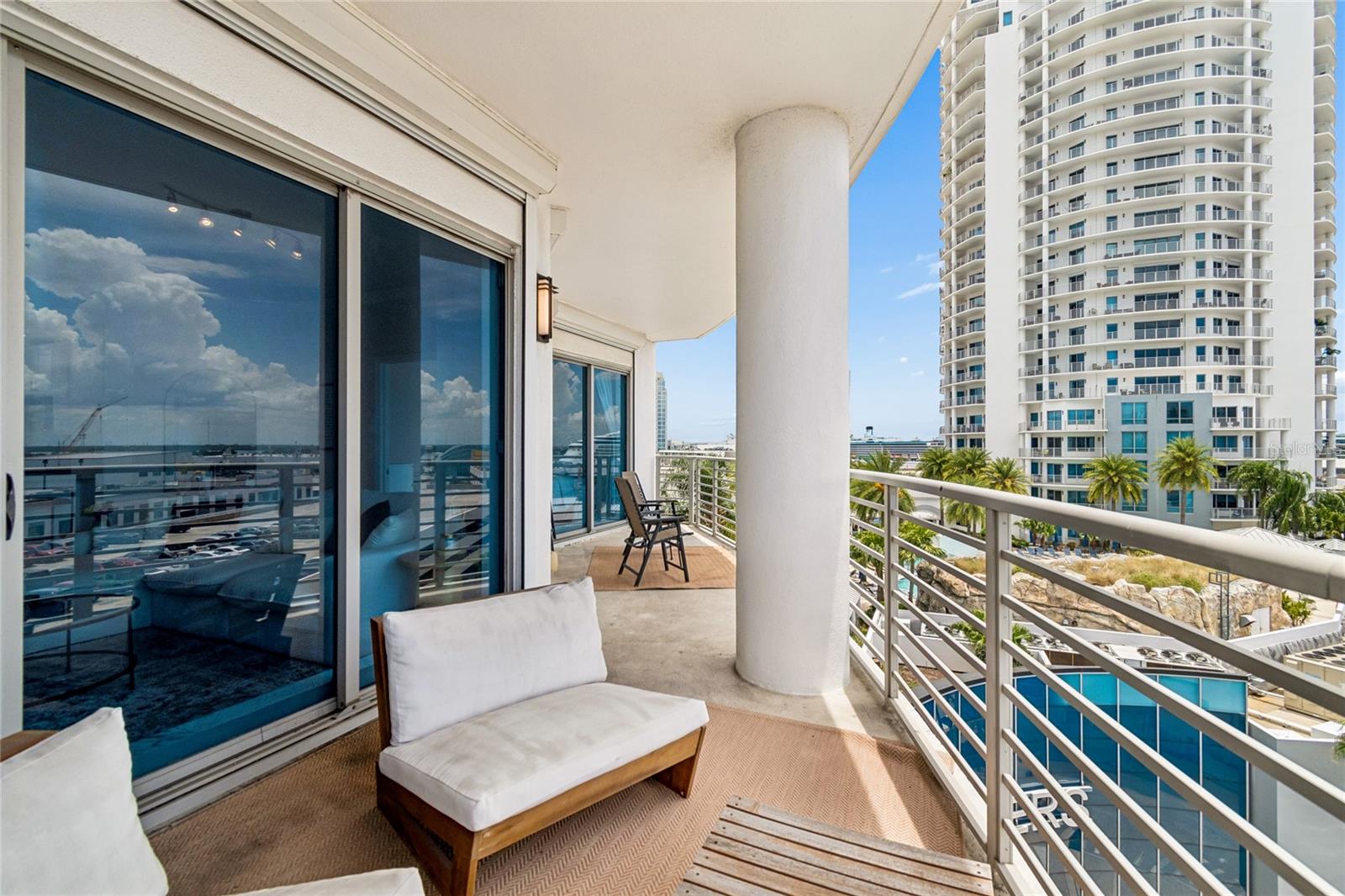 TOWERS OF CHANNELSIDE CONDOMIN - Residential