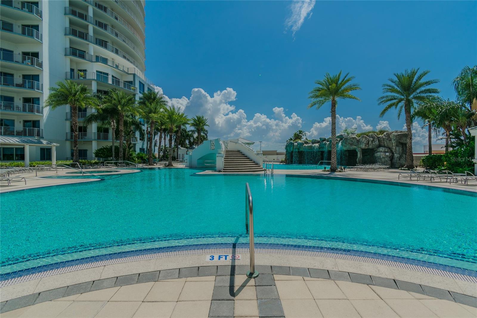 TOWERS OF CHANNELSIDE CONDOMIN - Residential