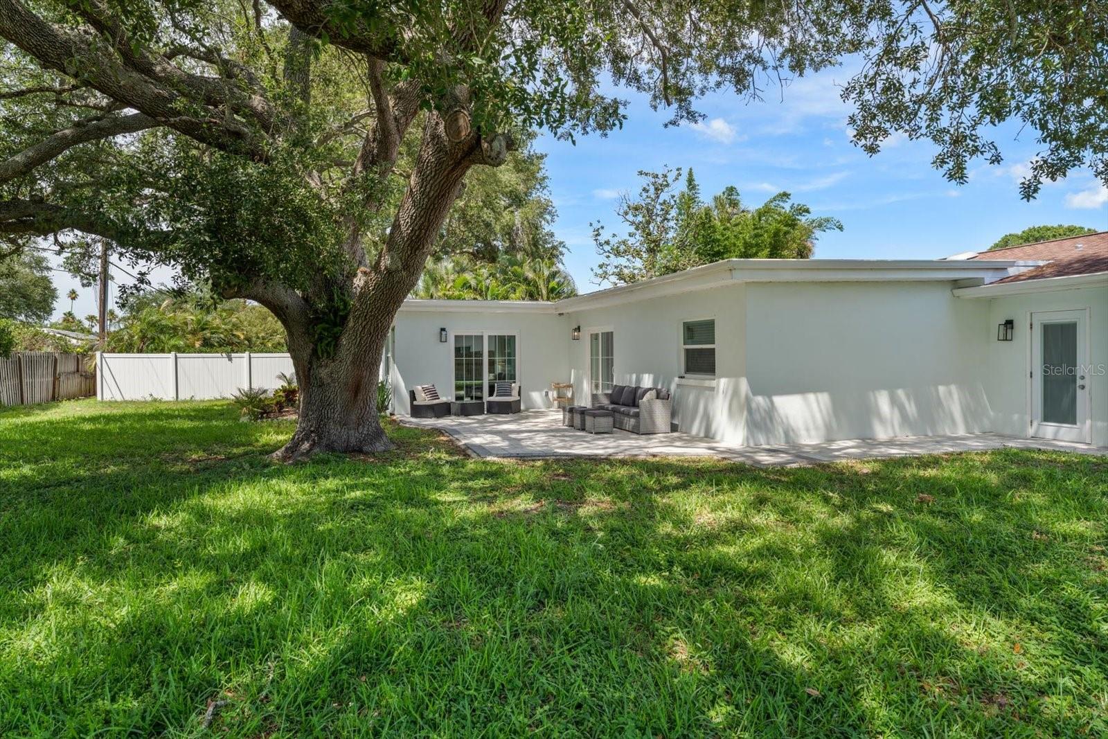 BELLEAIR ESTATES 1ST ADD - Residential