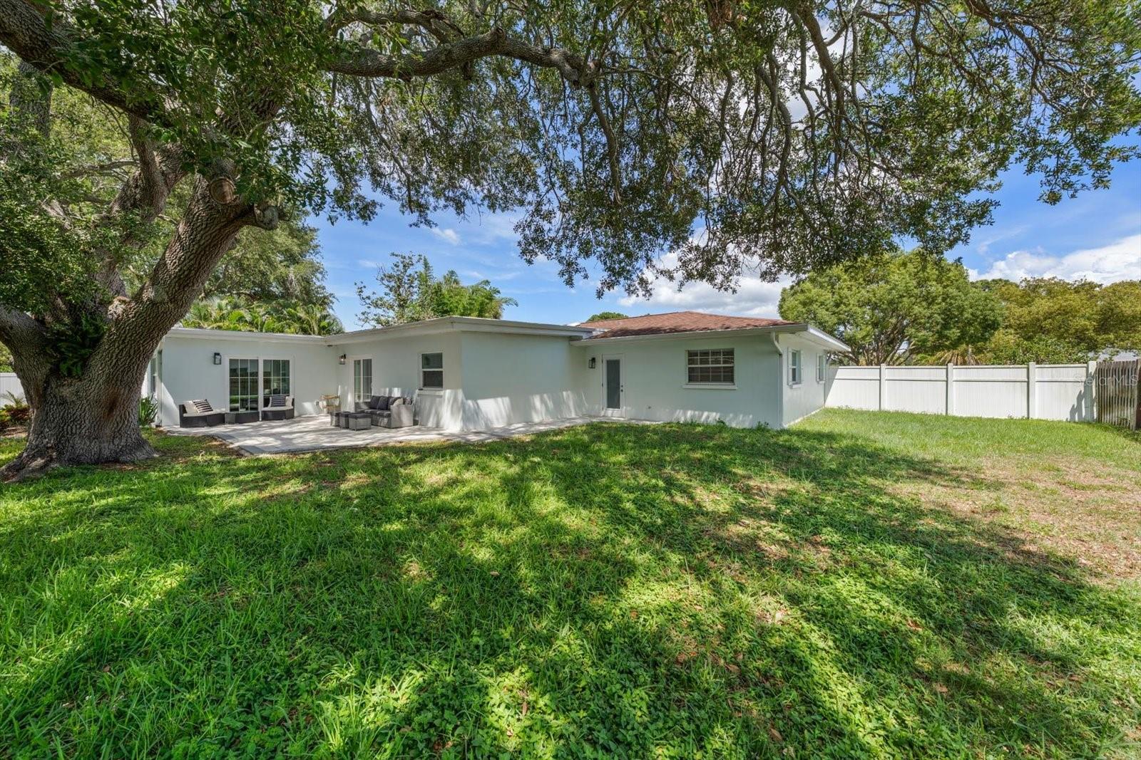 BELLEAIR ESTATES 1ST ADD - Residential
