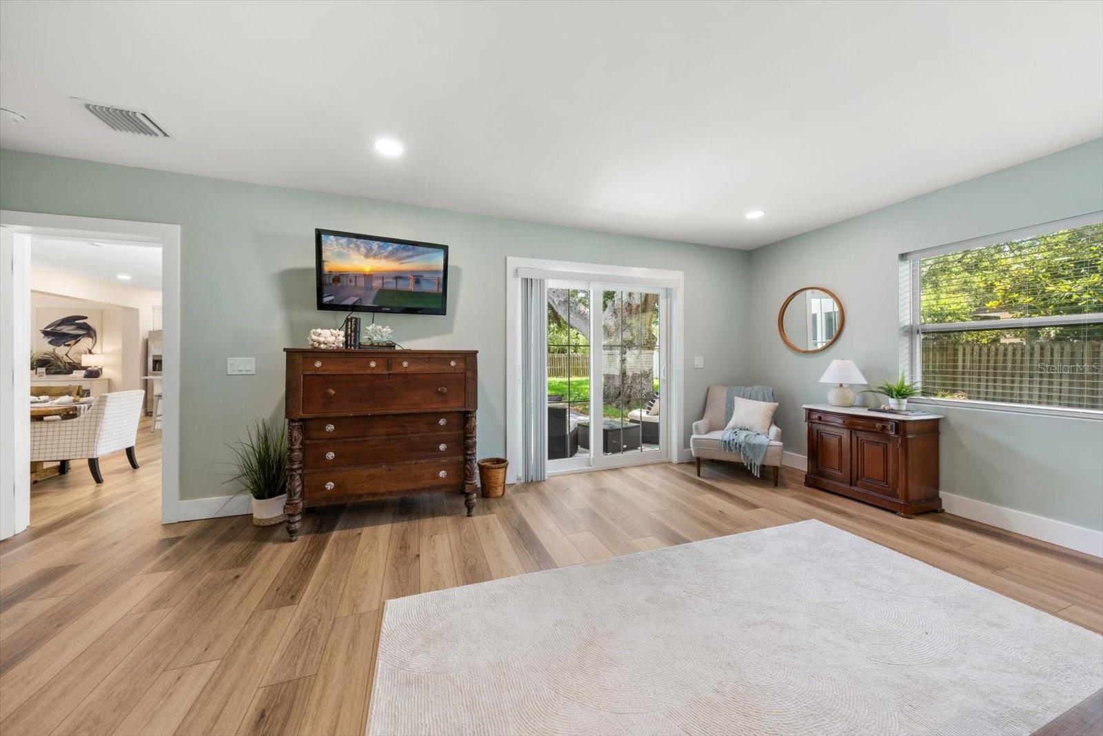 BELLEAIR ESTATES 1ST ADD - Residential