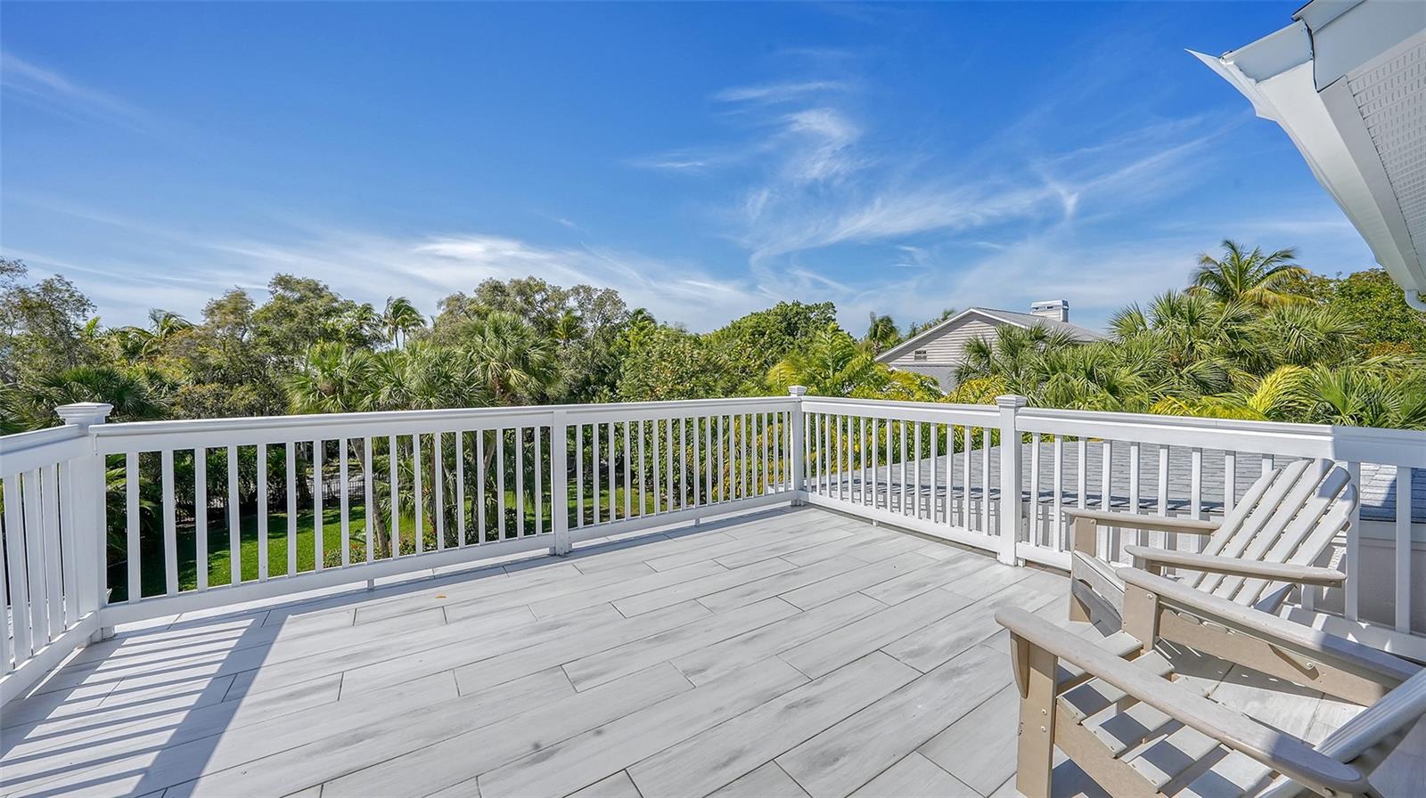 BAY ISLAND PARK - Residential