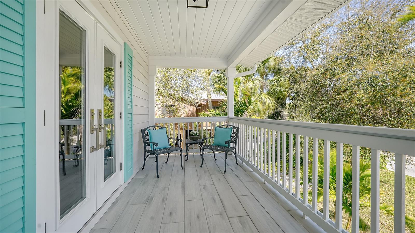 BAY ISLAND PARK - Residential