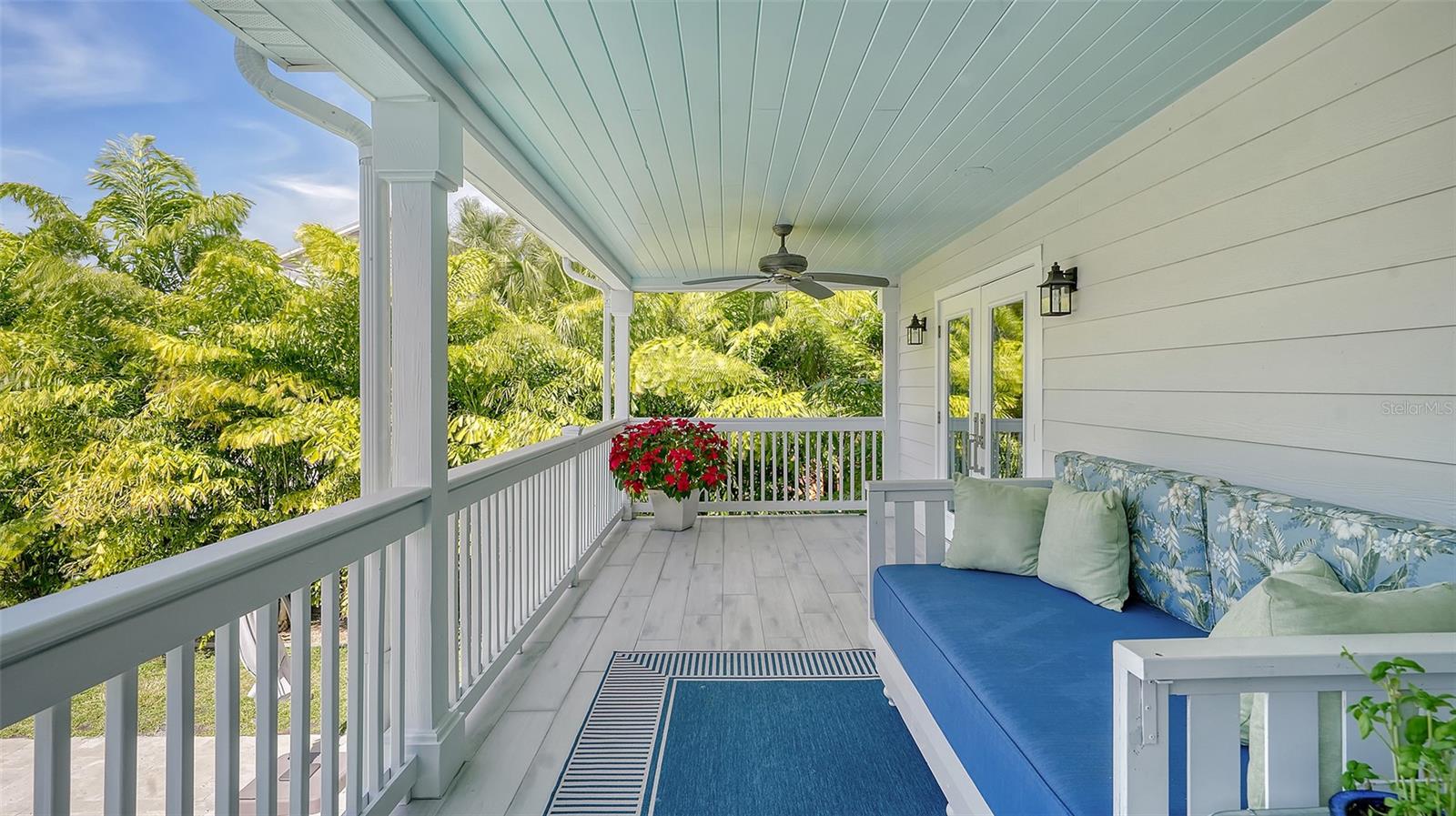BAY ISLAND PARK - Residential