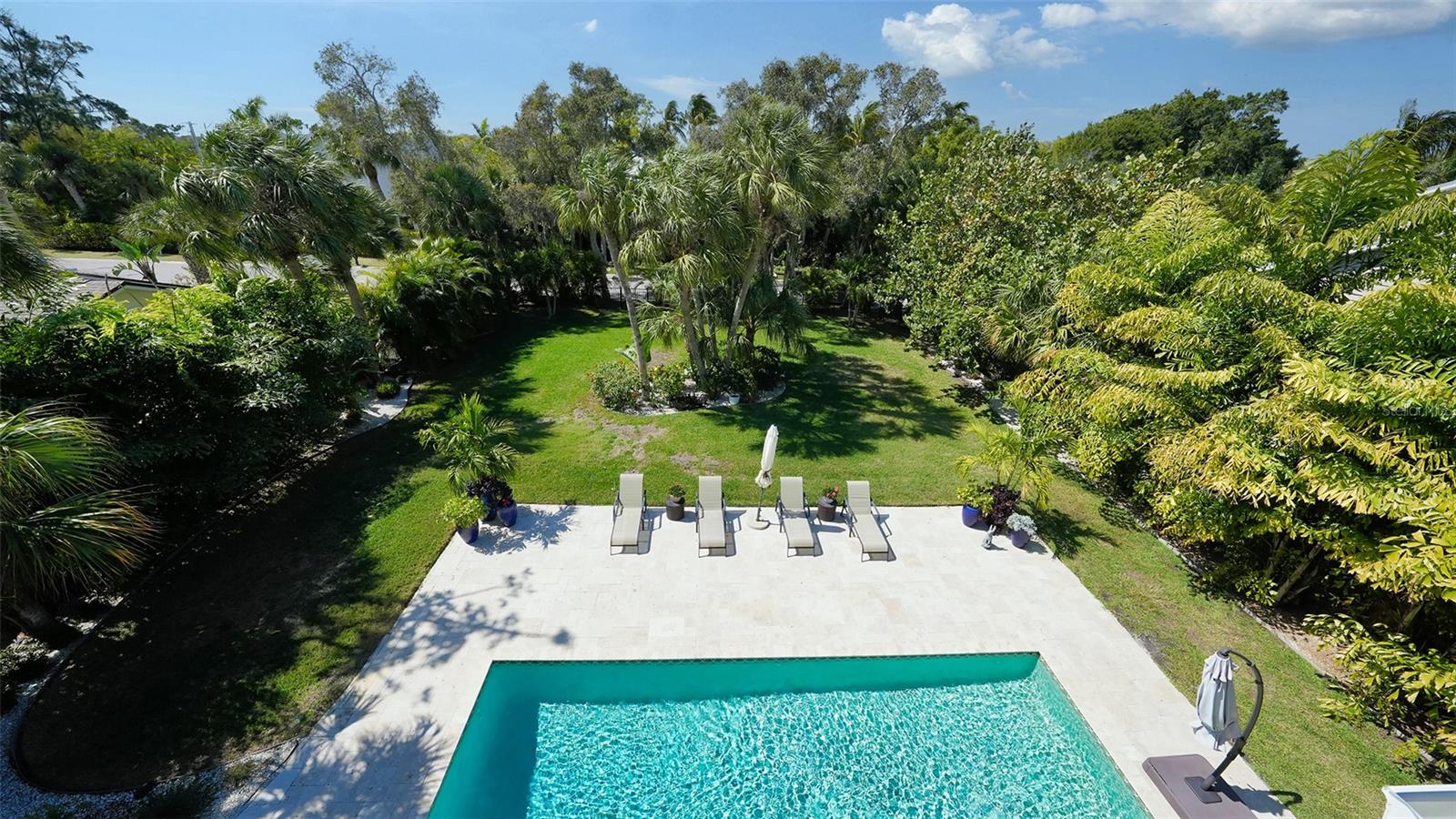BAY ISLAND PARK - Residential