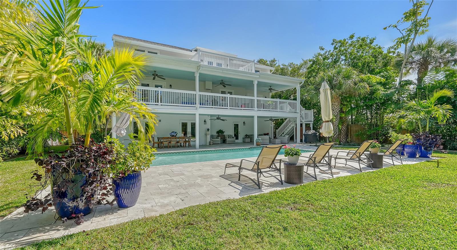 BAY ISLAND PARK - Residential