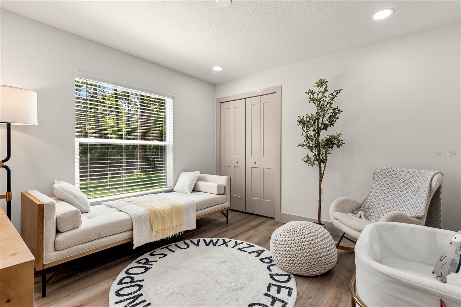 LAKE MARY WOODS PH 4 - Residential