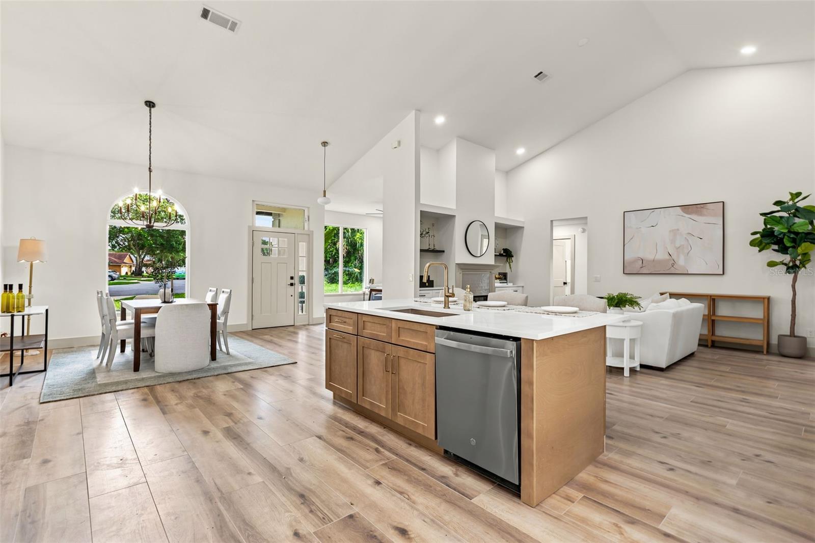 LAKE MARY WOODS PH 4 - Residential