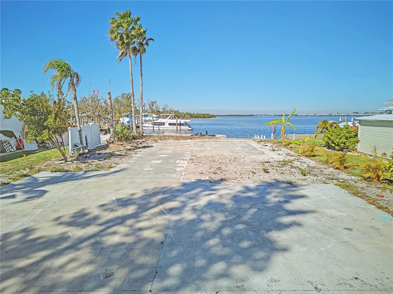 SUNNY SHORES TRAILER COMMUNITY 1ST ADD - Land