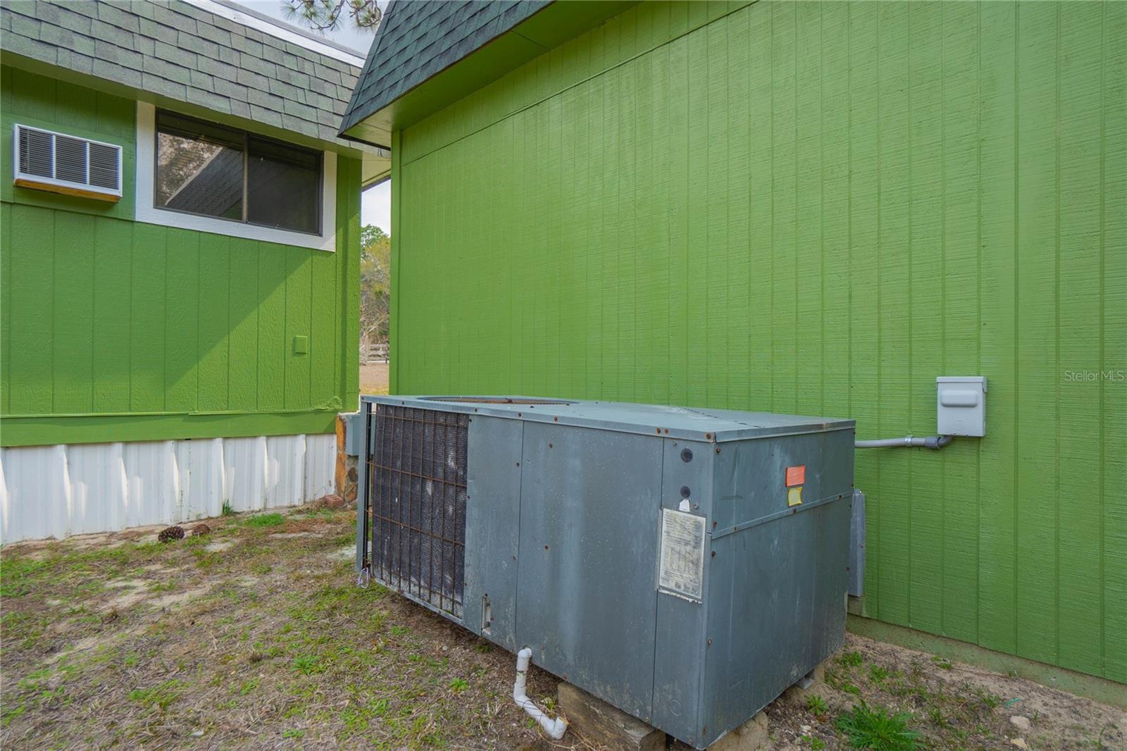 ANGUS HILLS - Commercial Sale