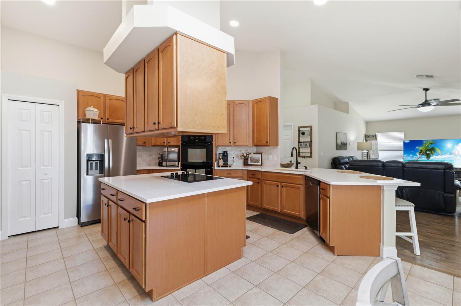 EAST LAKE RESERVE AT NARCOOSSEE UNIT 4 - Residential