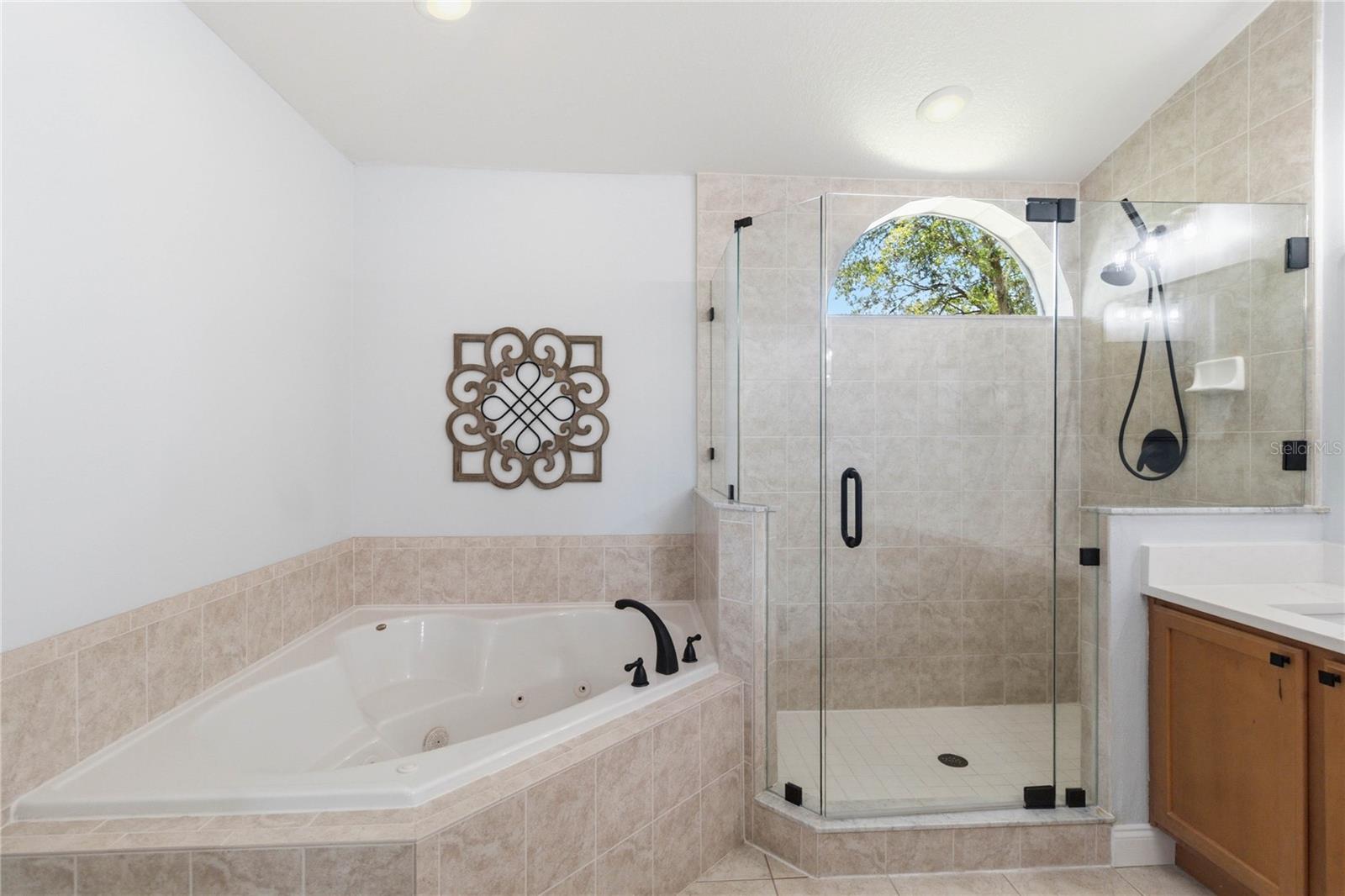 EAST LAKE RESERVE AT NARCOOSSEE UNIT 4 - Residential