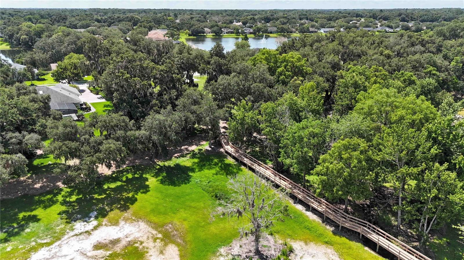 EAST LAKE RESERVE AT NARCOOSSEE UNIT 4 - Residential