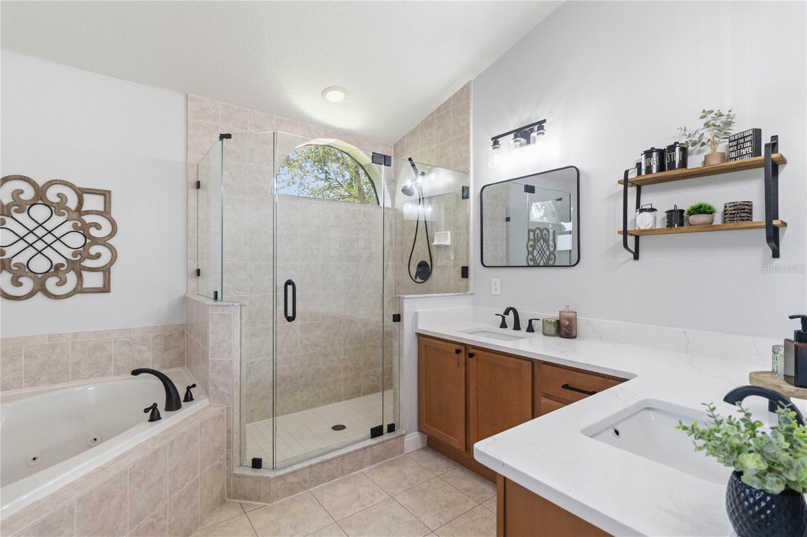 EAST LAKE RESERVE AT NARCOOSSEE UNIT 4 - Residential