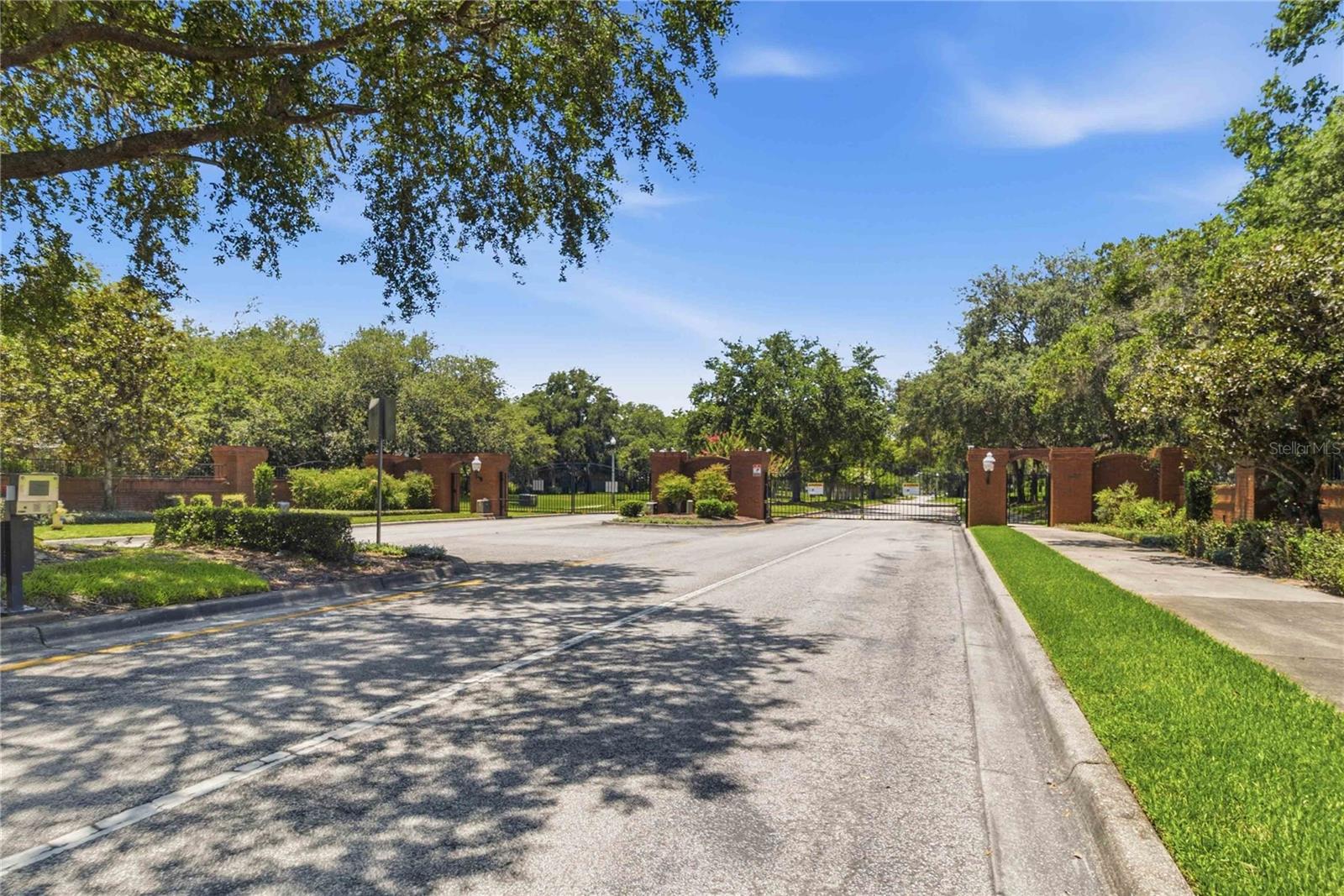 EAST LAKE RESERVE AT NARCOOSSEE UNIT 4 - Residential
