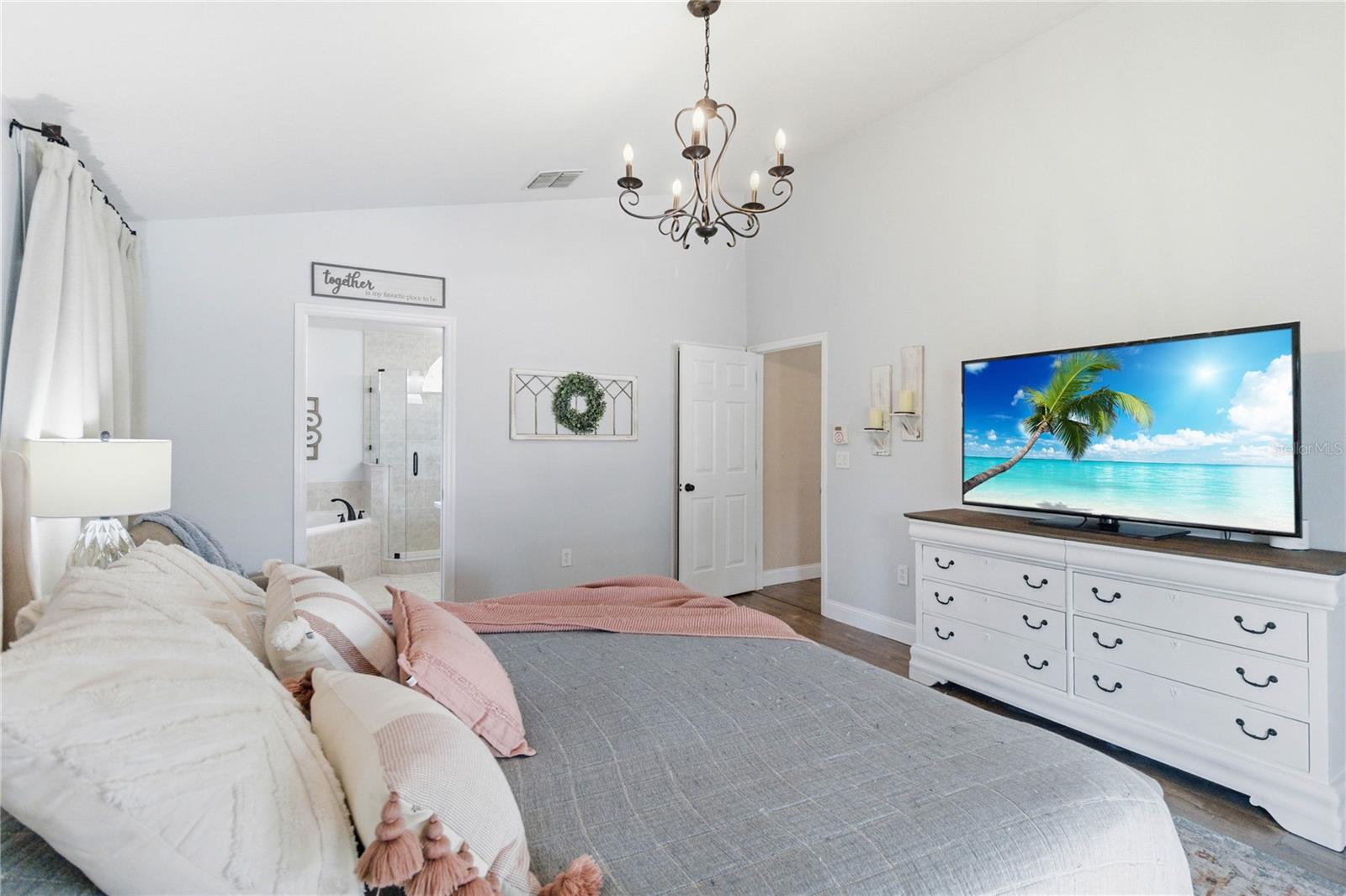 EAST LAKE RESERVE AT NARCOOSSEE UNIT 4 - Residential